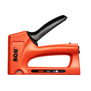 Ruční sponkovačka Narex Light 039