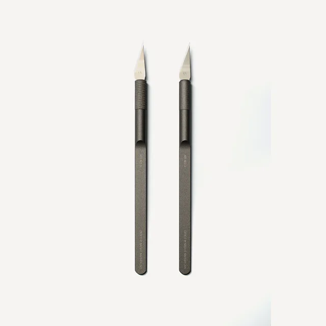 Office Art.No.3 - SILVER Skalpel